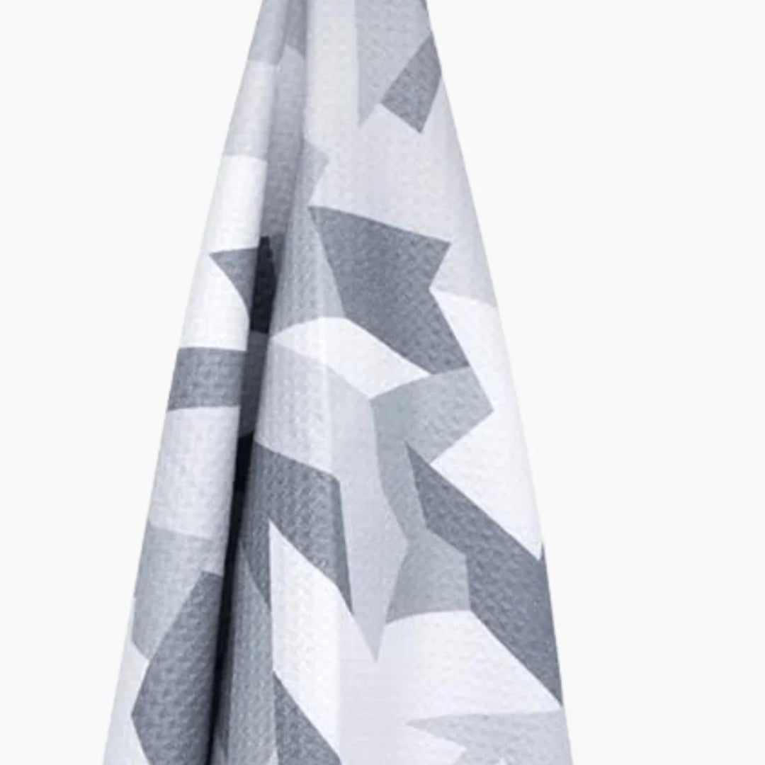 ARCTIC CAMO GOLF TOWEL - Funky HeadcoversARCTIC CAMO GOLF TOWELFunky HeadcoversFunky HeadcoversB6002845ARCTIC CAMO GOLF TOWEL